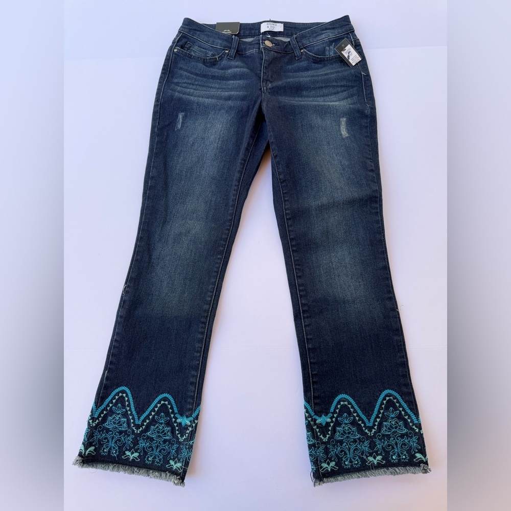 Woman’s Crown & Ivy Skinny Ankle Jeans Size 4P​
